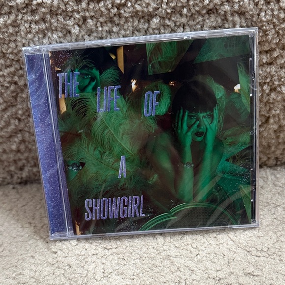 Taylor Swift- it’s rapturous version CD - Picture 2 of 3